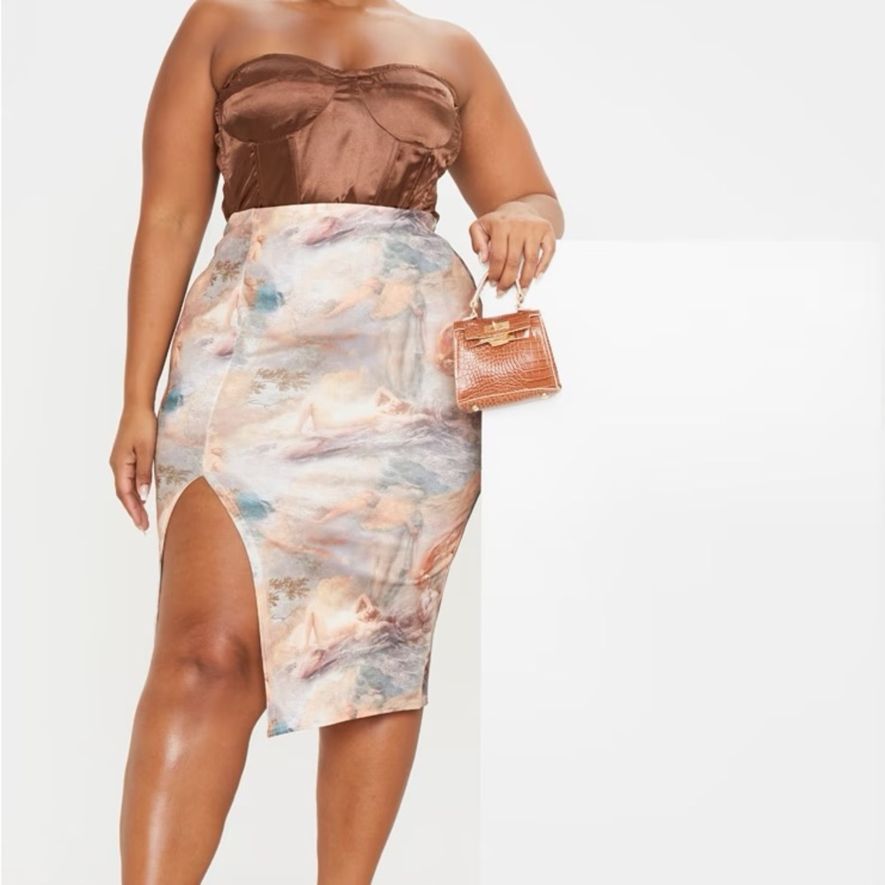 PrettyLittleThing Renaissance Midi Skirt